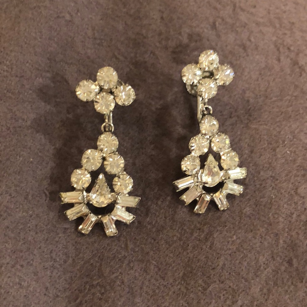 Antique Costume Clip-on Earrings